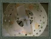 Paper bowl attached to modified fan